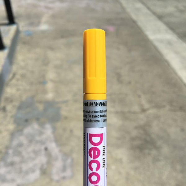 Decocolor Paint Marker (fine point) - GCS Clothing