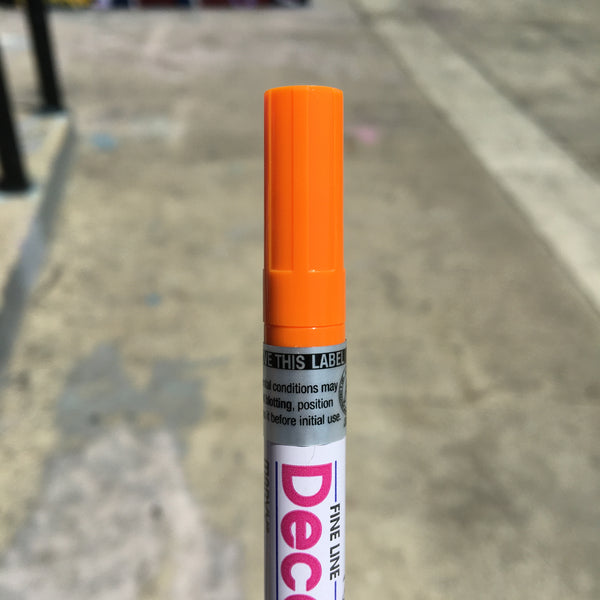 Decocolor Paint Marker (fine point) - GCS Clothing