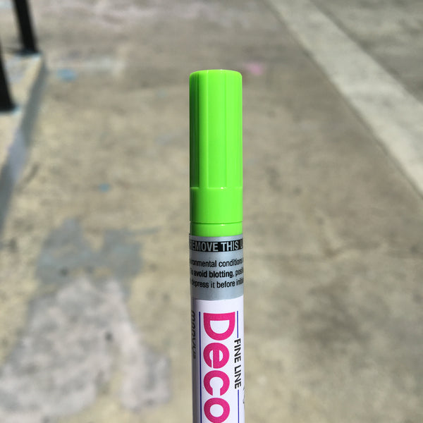 Decocolor Paint Marker (fine point) - GCS Clothing