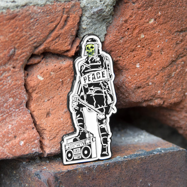 Radio Riot pin - GCS Clothing